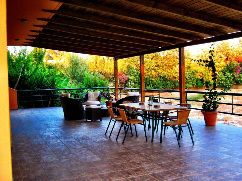 Chrissas Apartments Rétino Exterior foto
